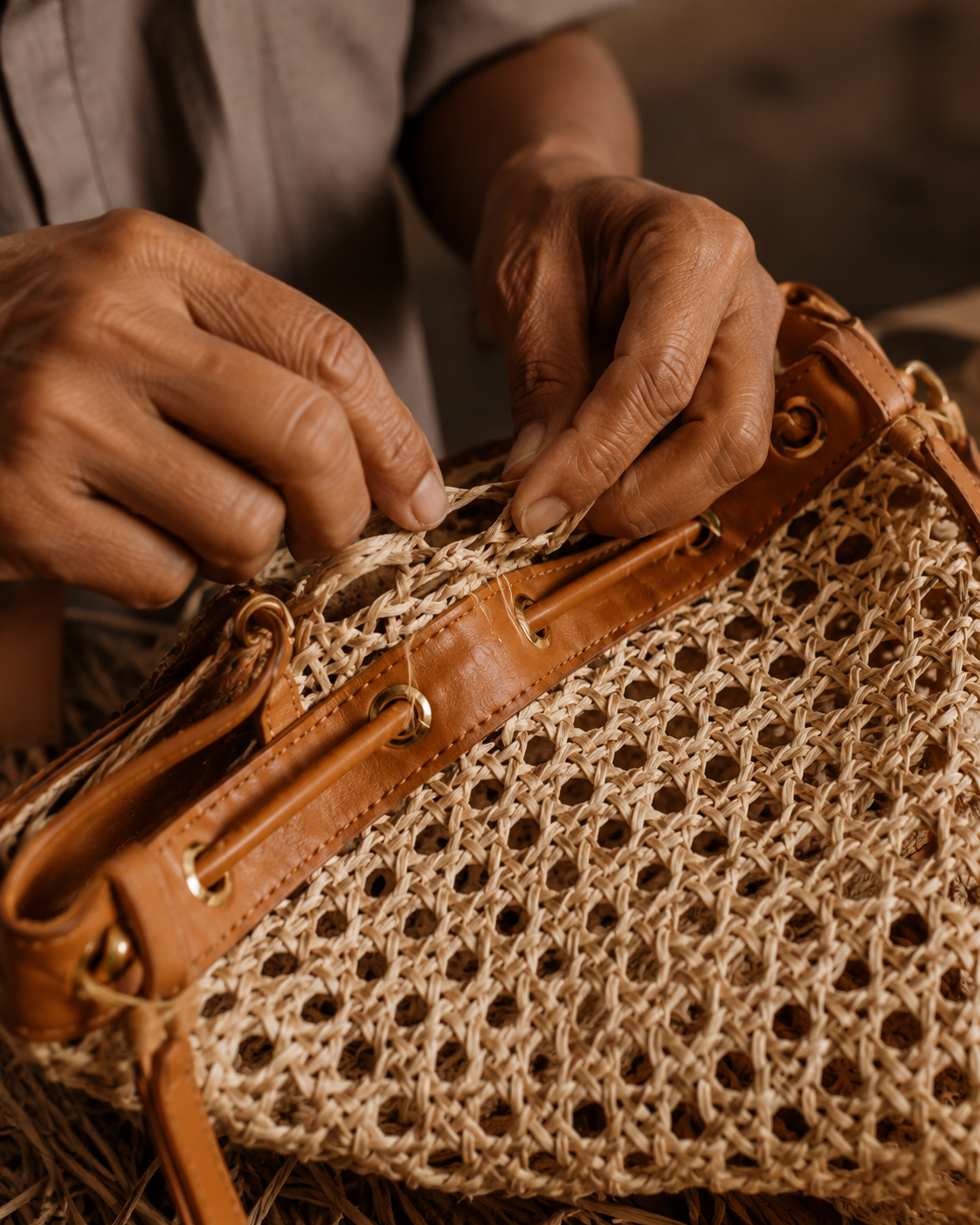 Filipino artisan handweaving natural abaca fiber